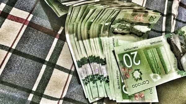 USD/CAD прогноз Канадский Доллар на 30 апреля 2024