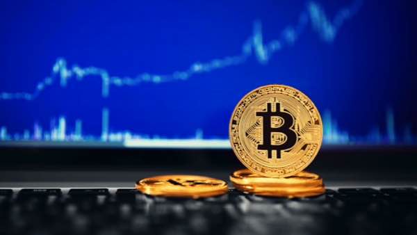BTC/USD прогноз курса Биткоина на 14 февраля 2025