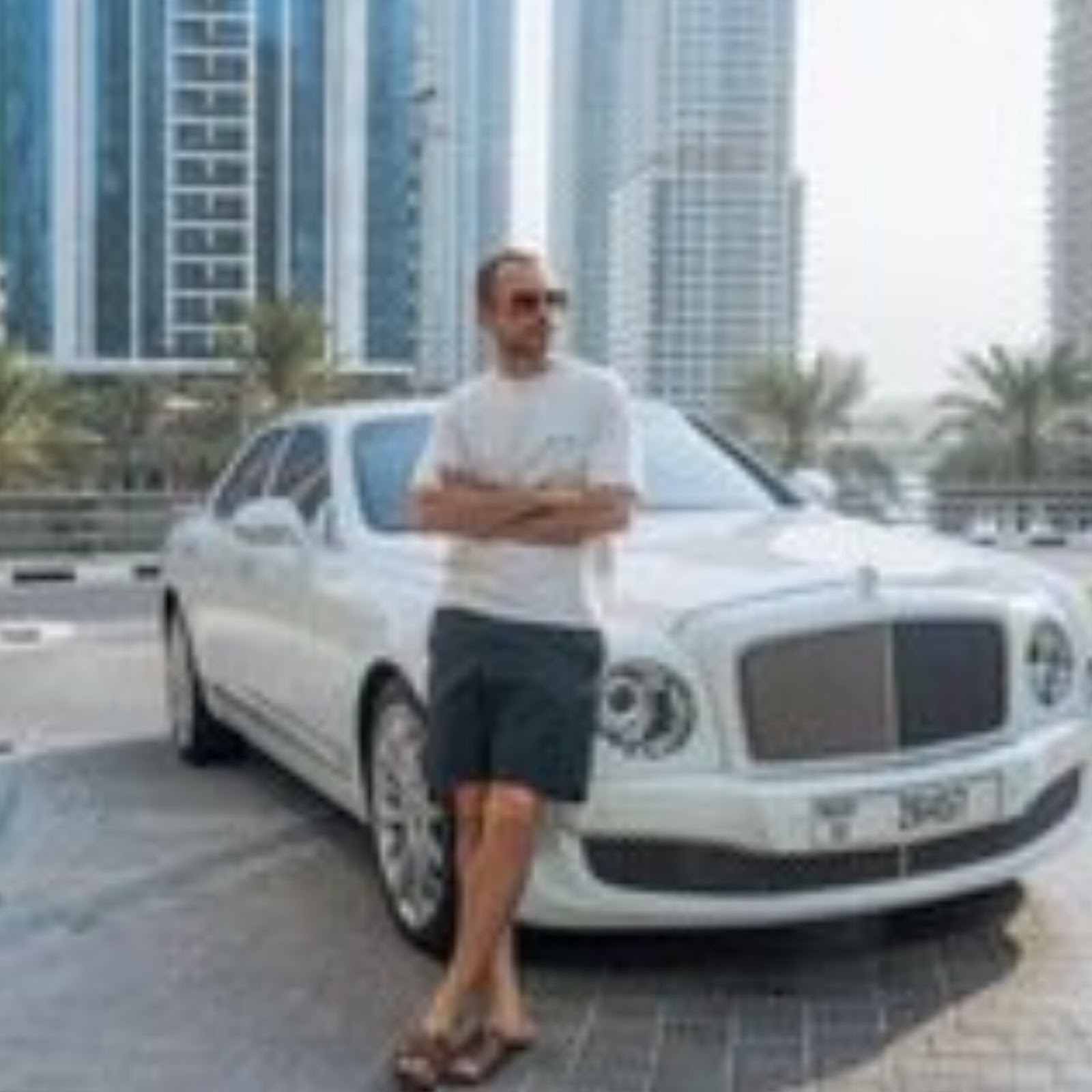 Alex | Money